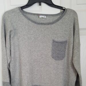 Smartwool Ladies size M Sweater EUC
